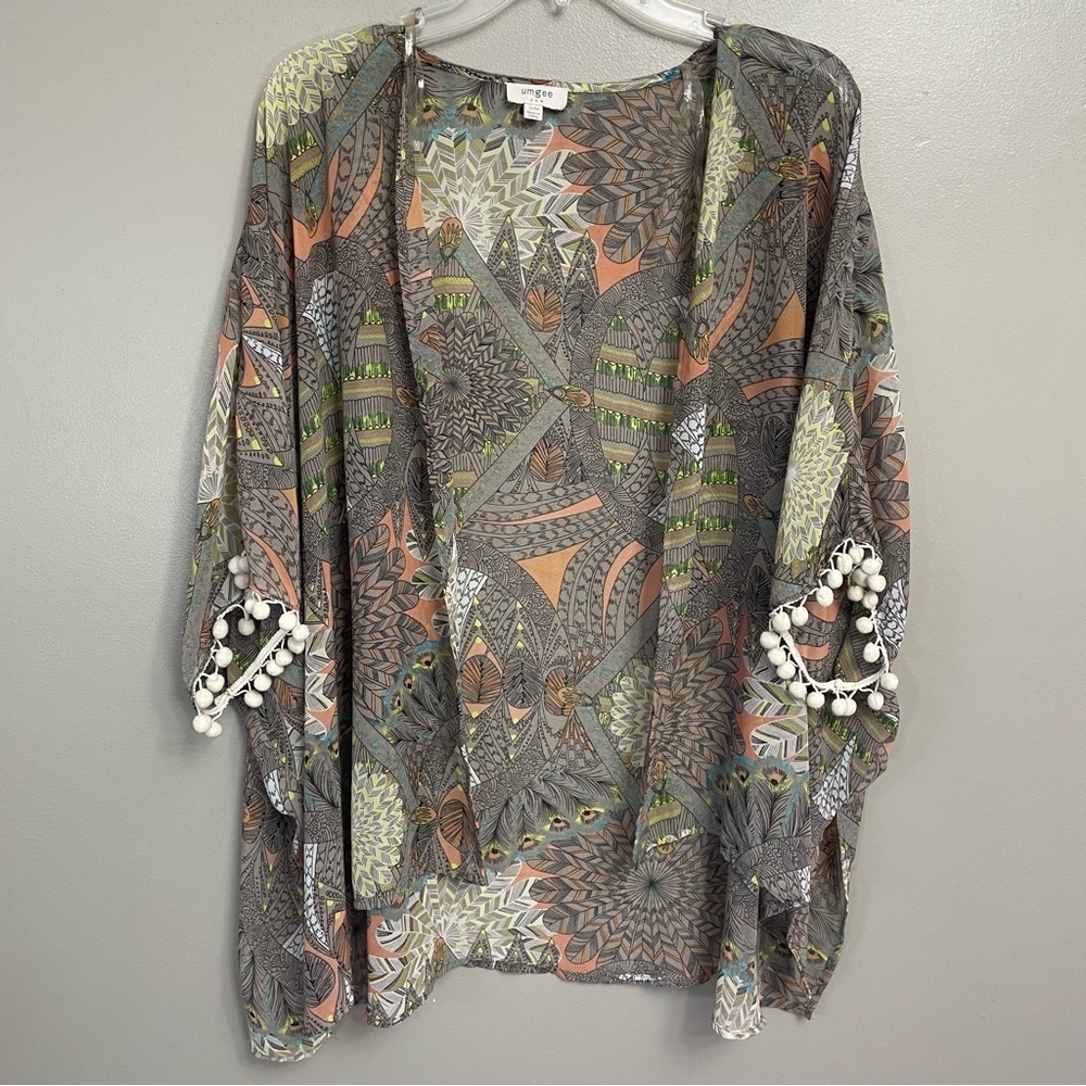 Umgee Boho Open Front Floral Pom Pom Kimono Cardigan size small/Medium